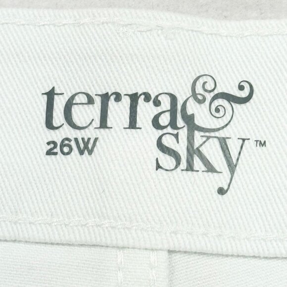 Terra & Sky Women's Vivid White Stretch A-Line Denim Shorts Plus Size 26W NWT - Picture 5 of 10